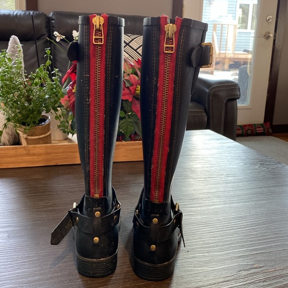 B2 ladies rubber boots in size 36. Fully lined with felt inserts. - Picture 4 of 13